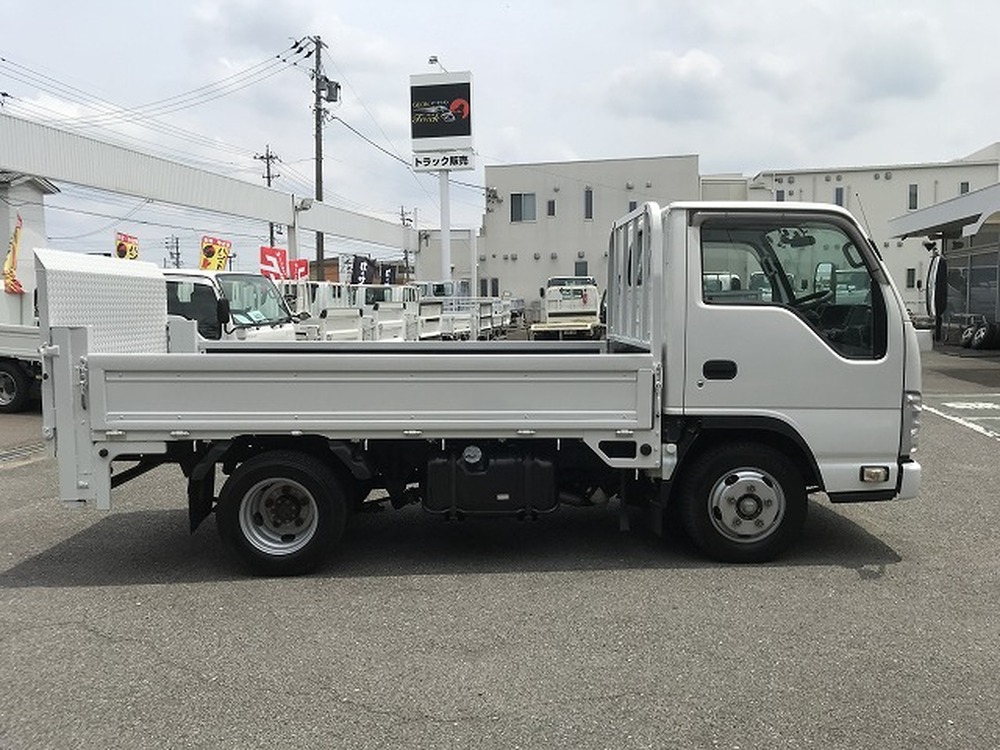 いすゞ　エルフ
