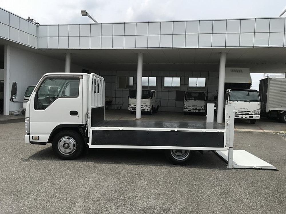 いすゞ　エルフ