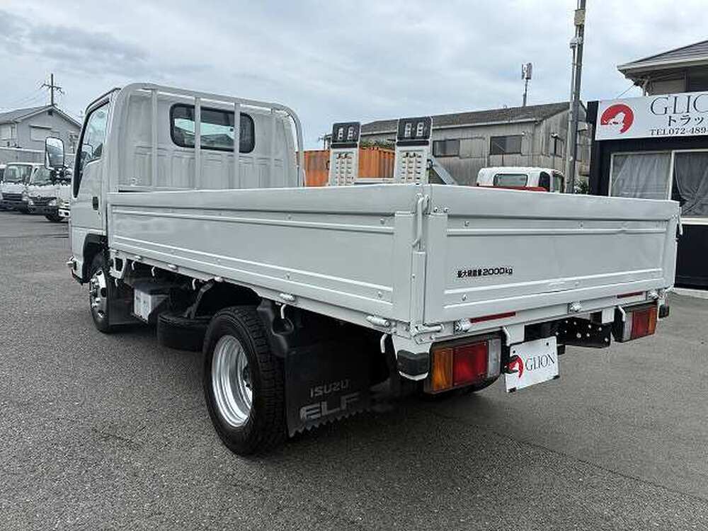 いすゞ　エルフ