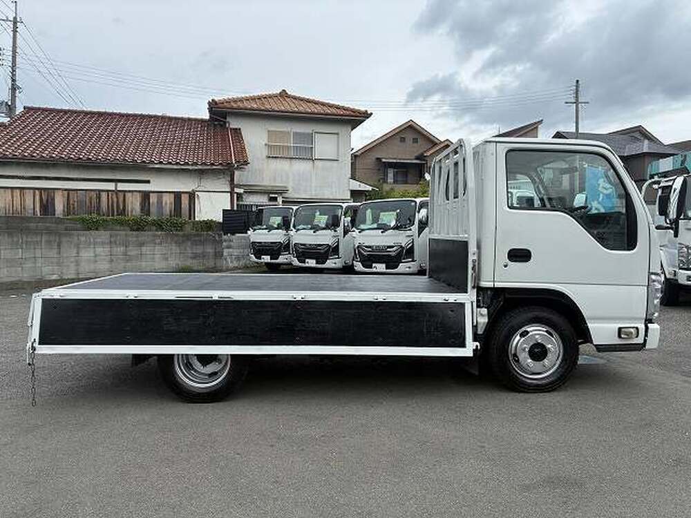 いすゞ　エルフ