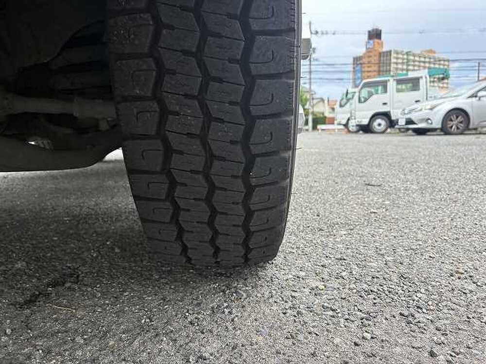 いすゞ　エルフ