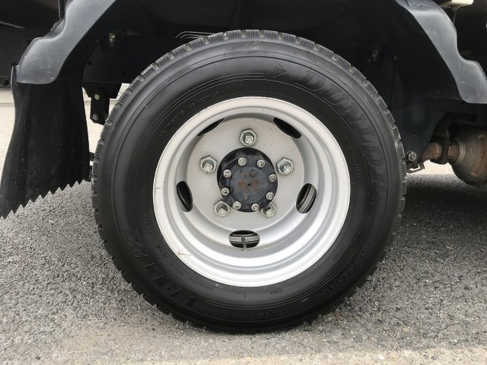 いすゞ　エルフ