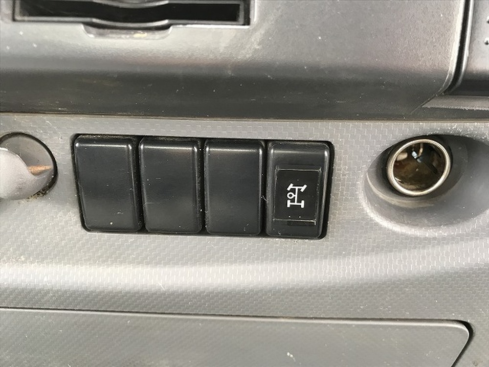 いすゞ　フォワード