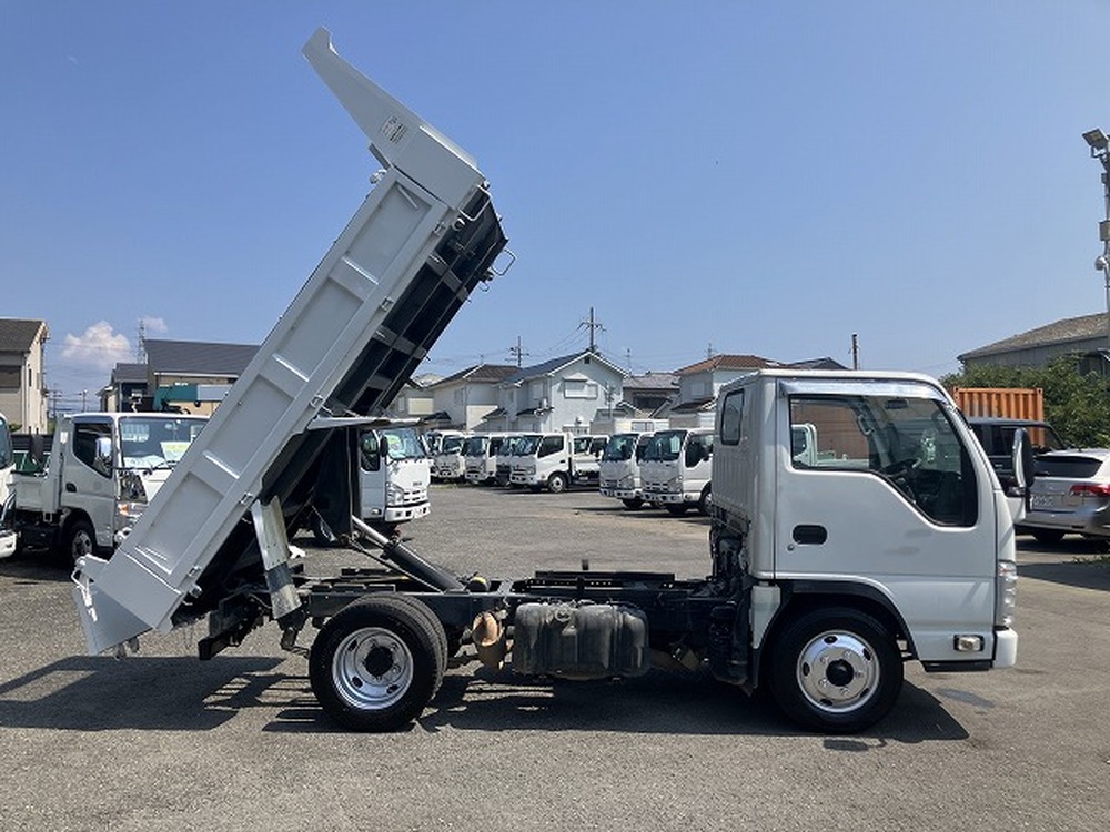 いすゞ　エルフ