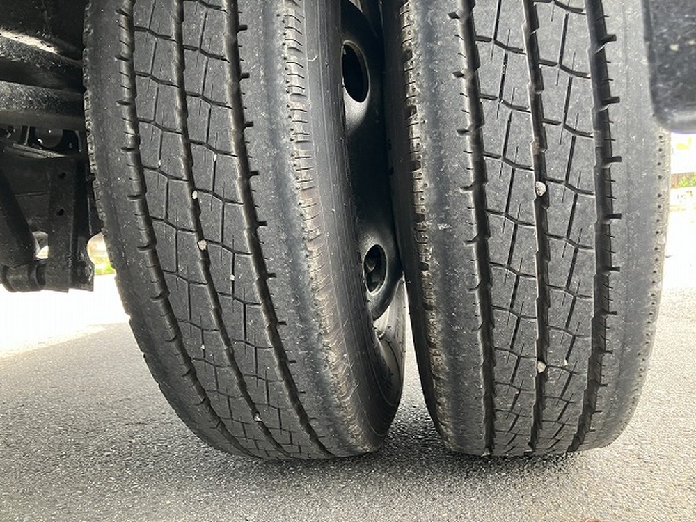 いすゞ　エルフ
