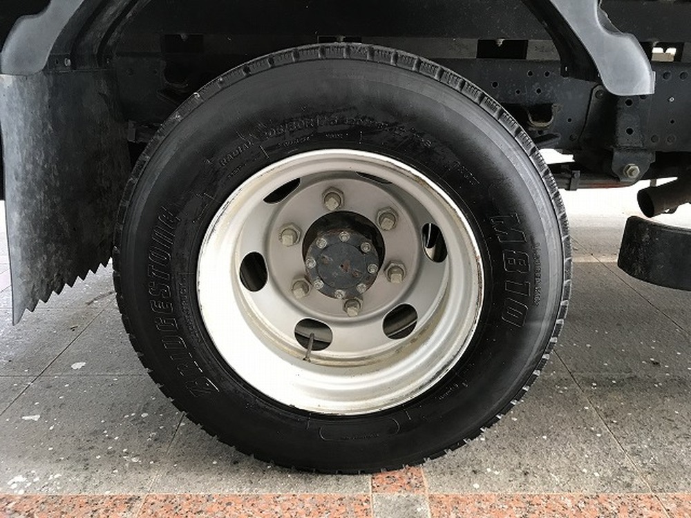 いすゞ　エルフ
