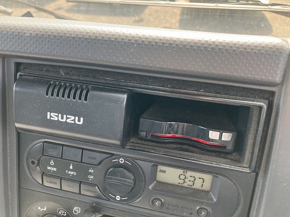 いすゞ　エルフ