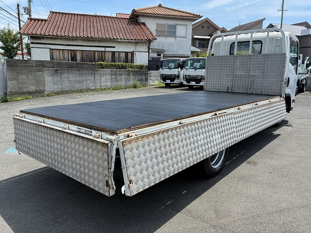 いすゞ　エルフ