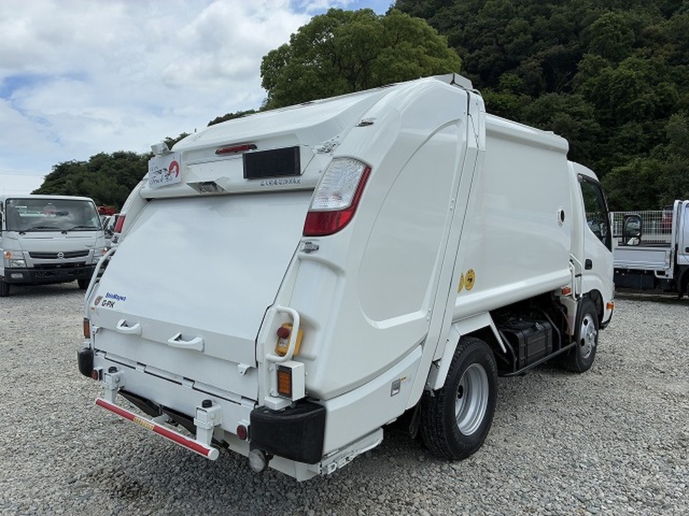 日野　デュトロ