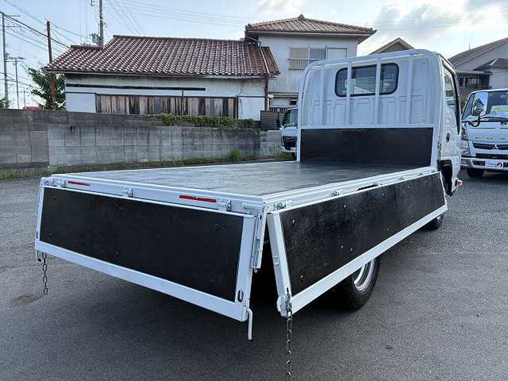 いすゞ　エルフ