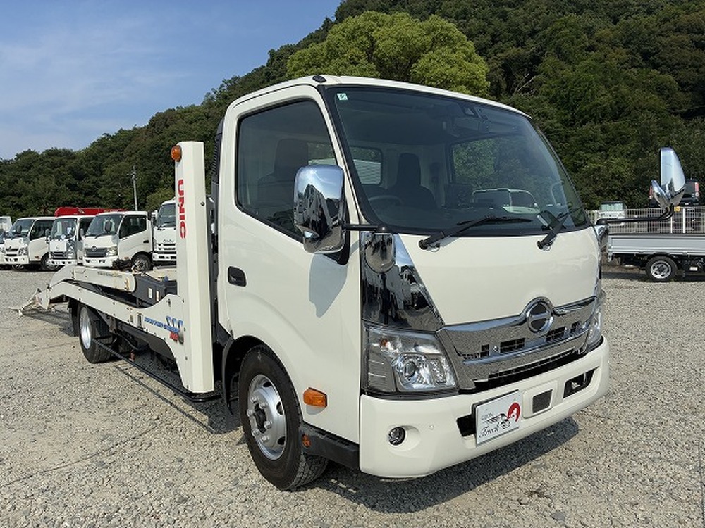日野　デュトロ