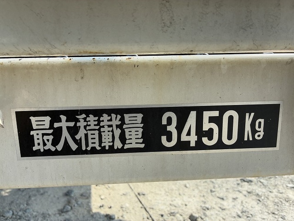 日野　デュトロ