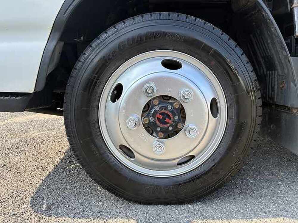 いすゞ　エルフ
