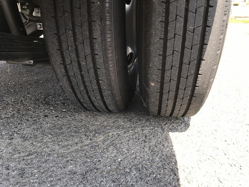 いすゞ　エルフ