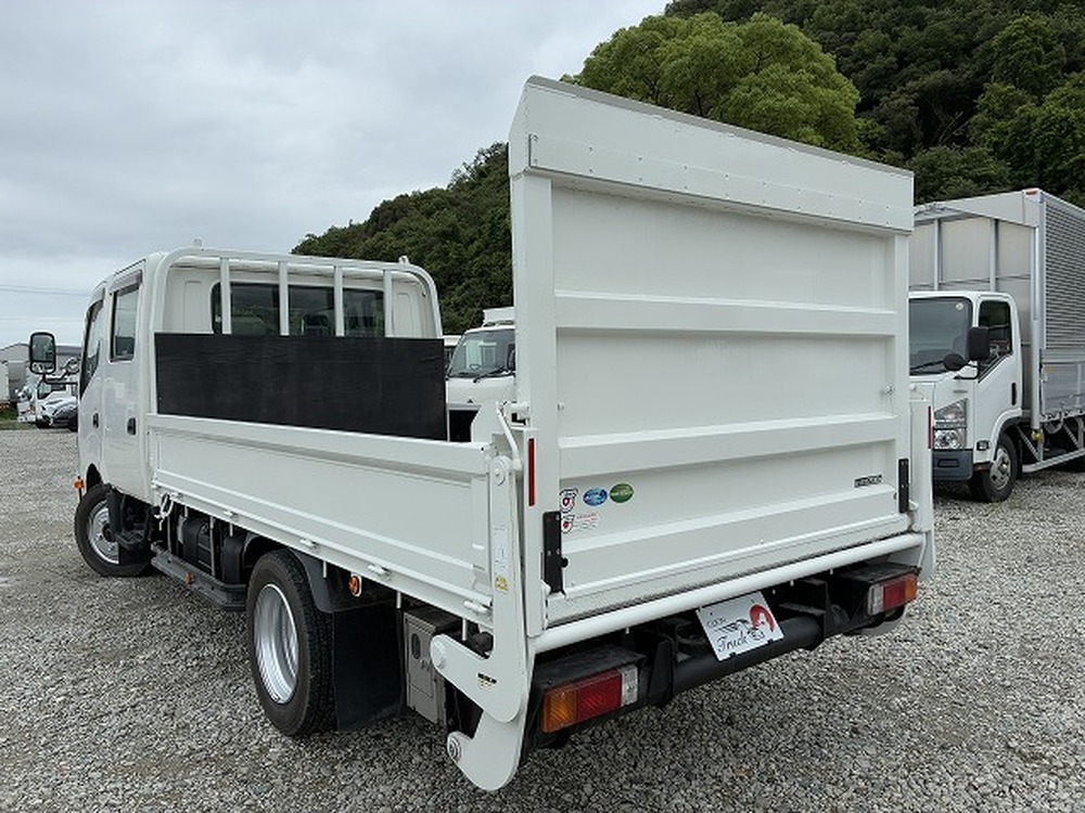 日野　デュトロ