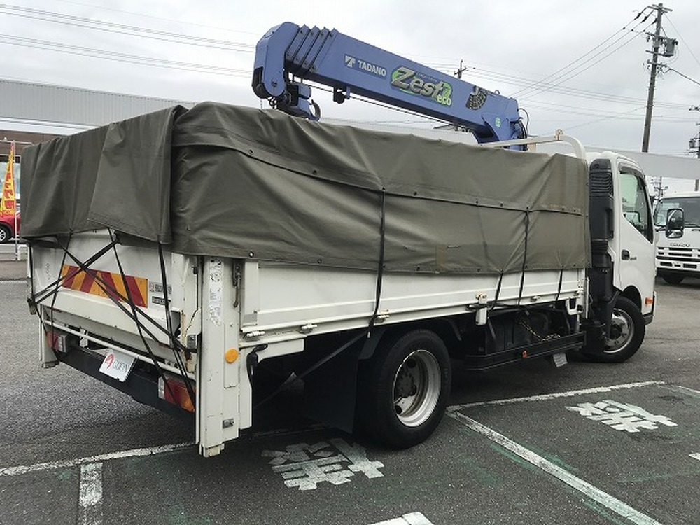 日野　デュトロ