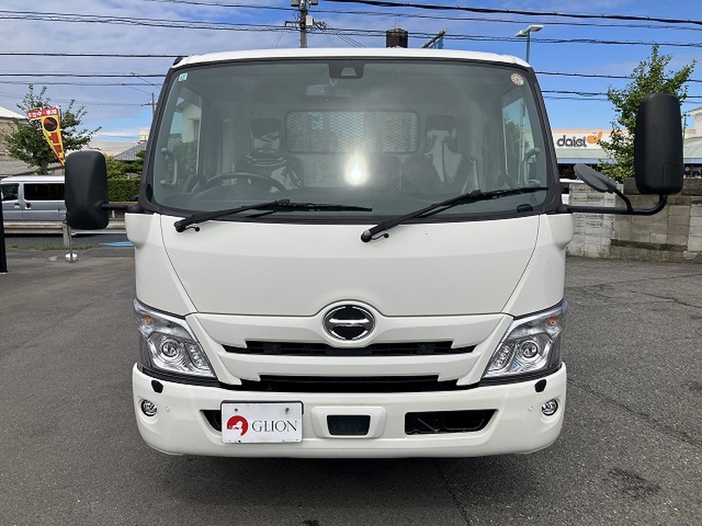 日野　デュトロ