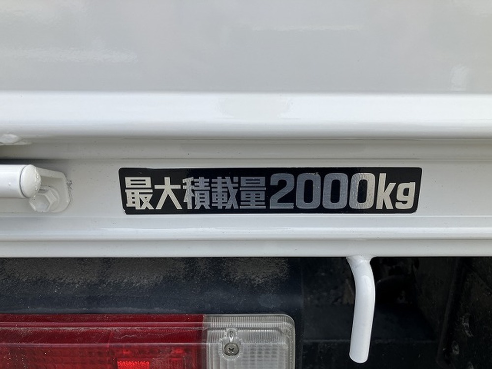 日野　デュトロ