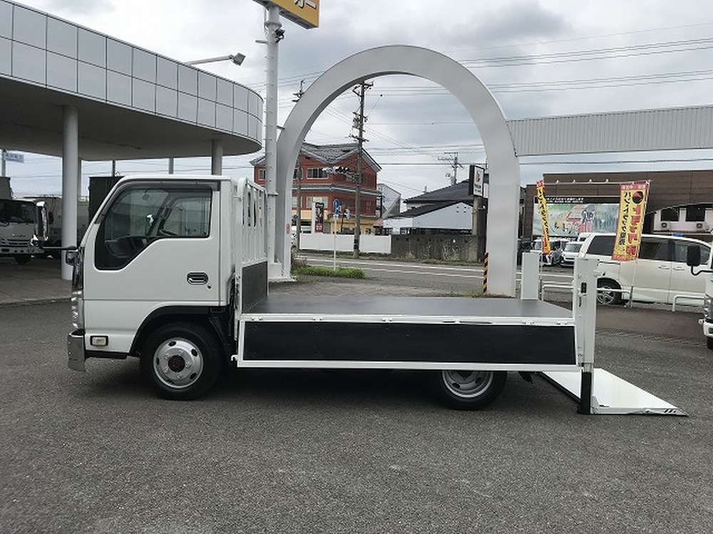 いすゞ　エルフ