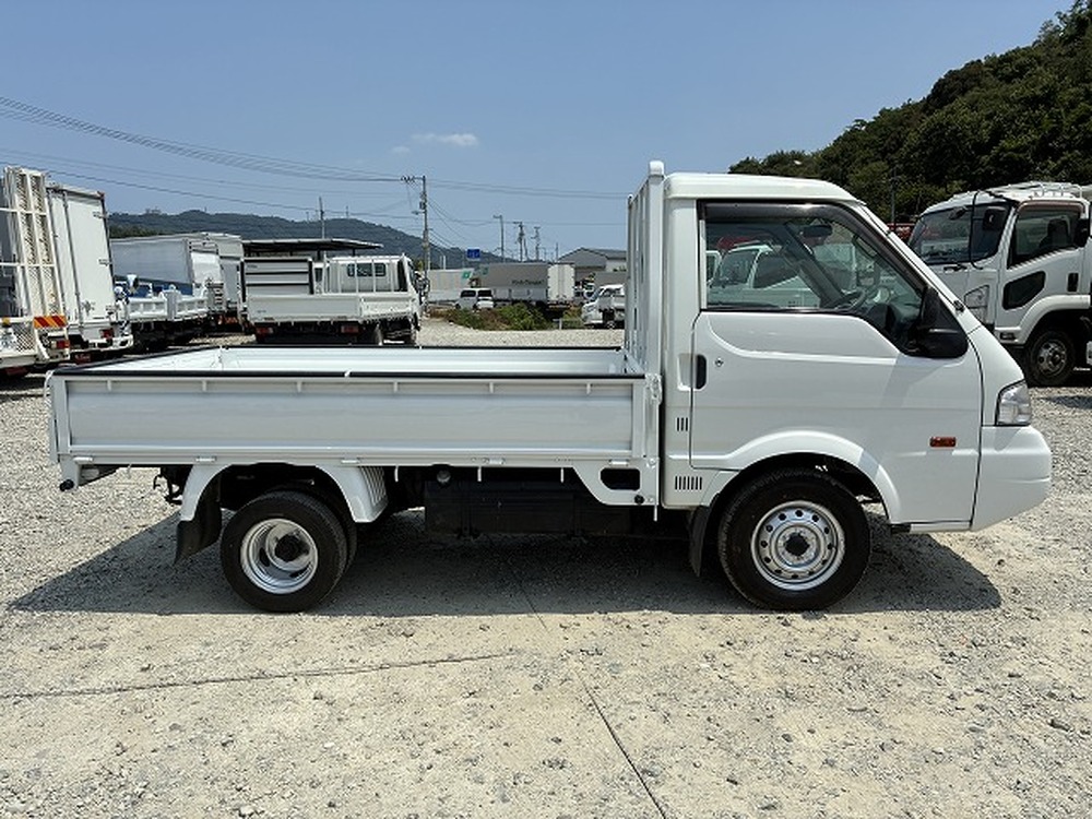 日産　バネットトラック