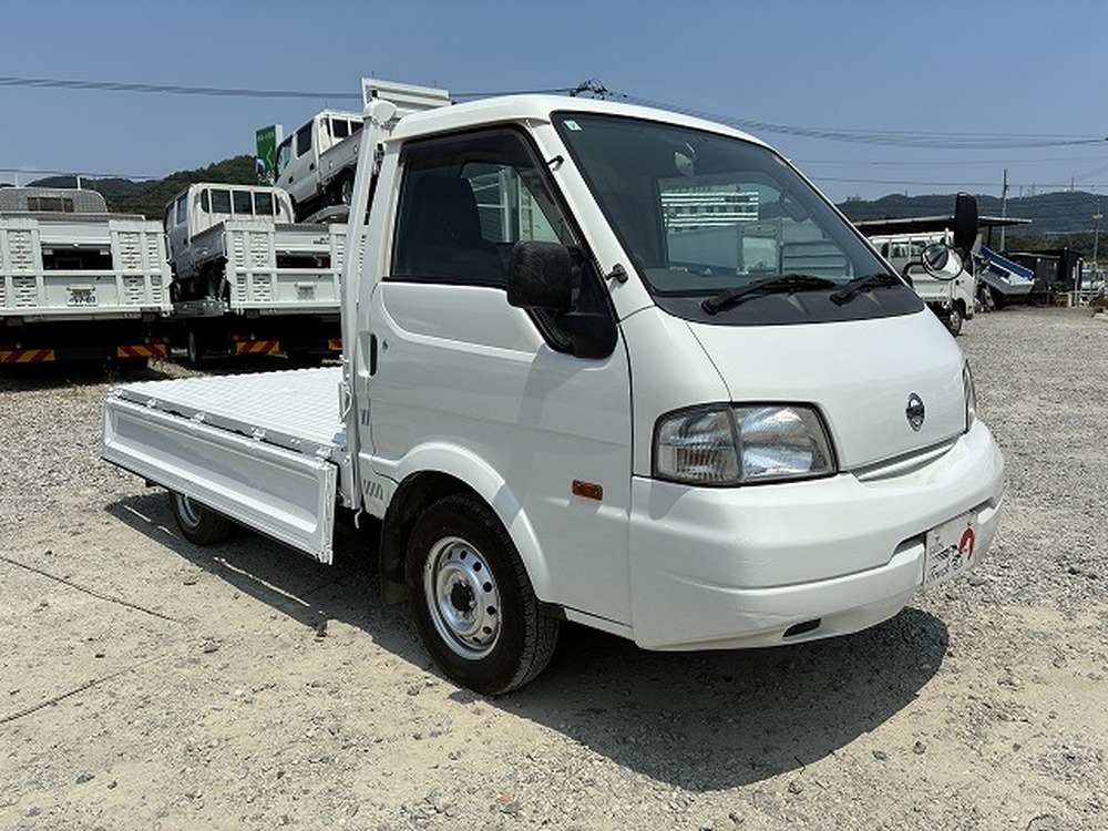日産　バネットトラック