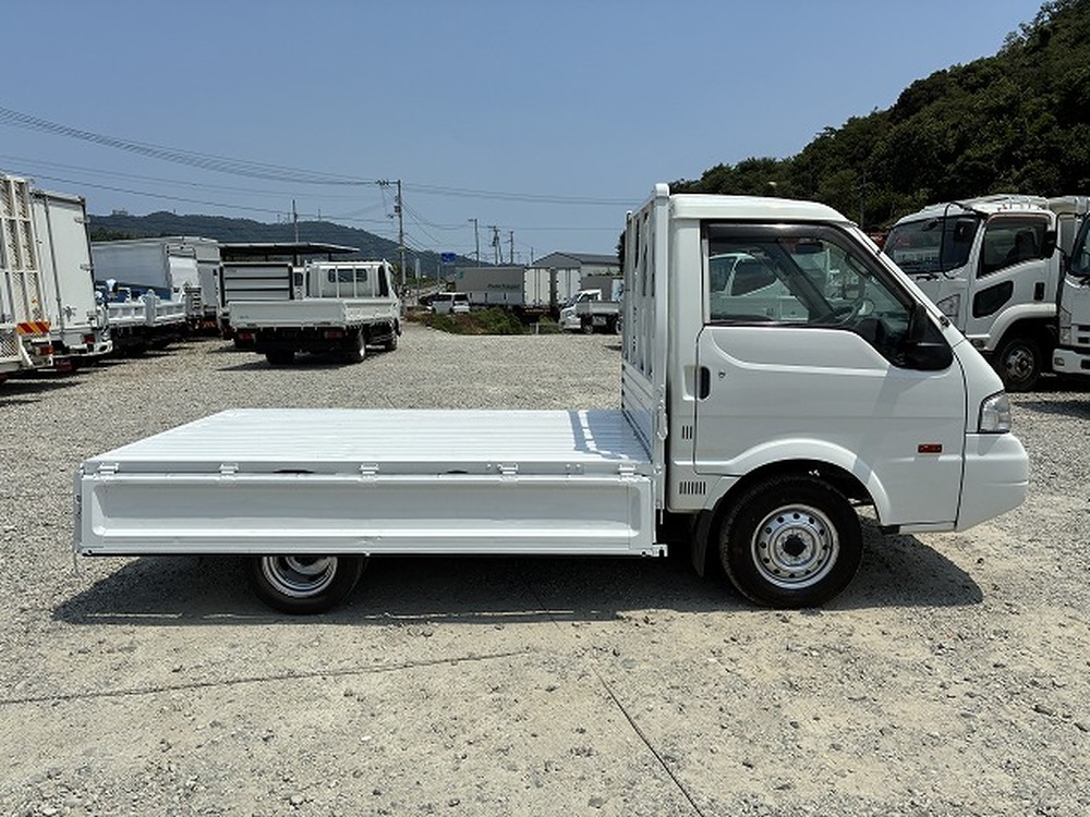 日産　バネットトラック