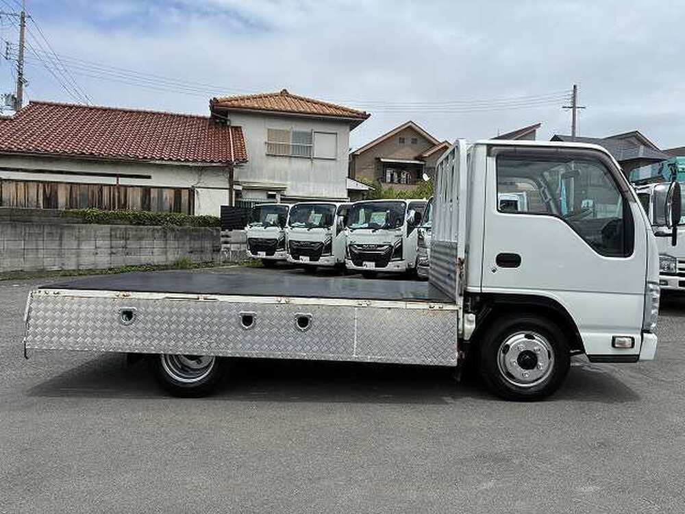 いすゞ　エルフ