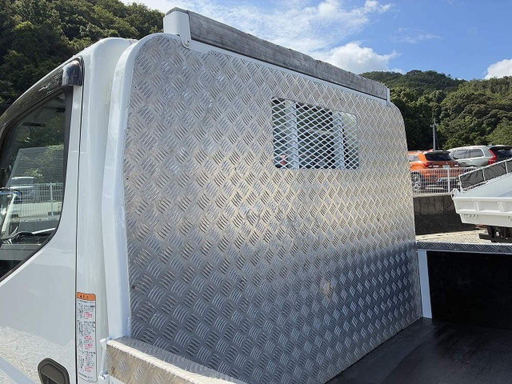 三菱ふそう　キャンター