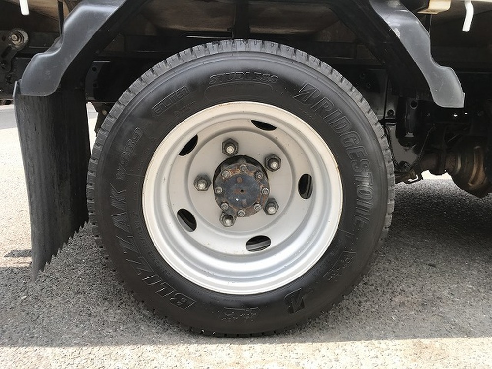 いすゞ　エルフ