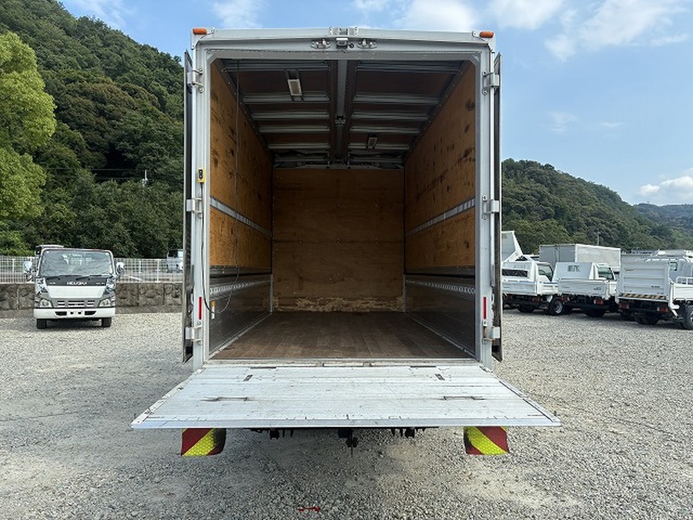 いすゞ　エルフ