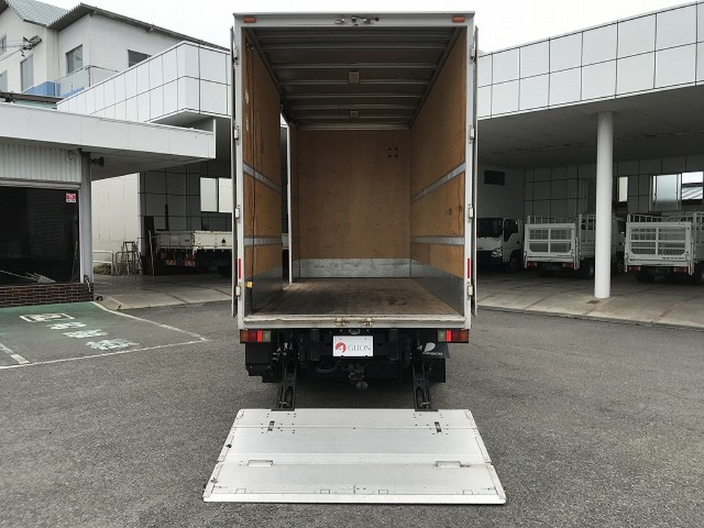 三菱ふそう　キャンター