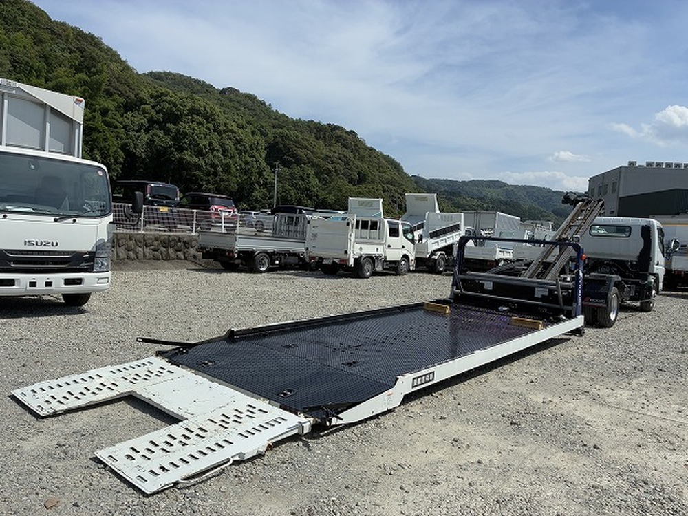 日産　アトラストラック