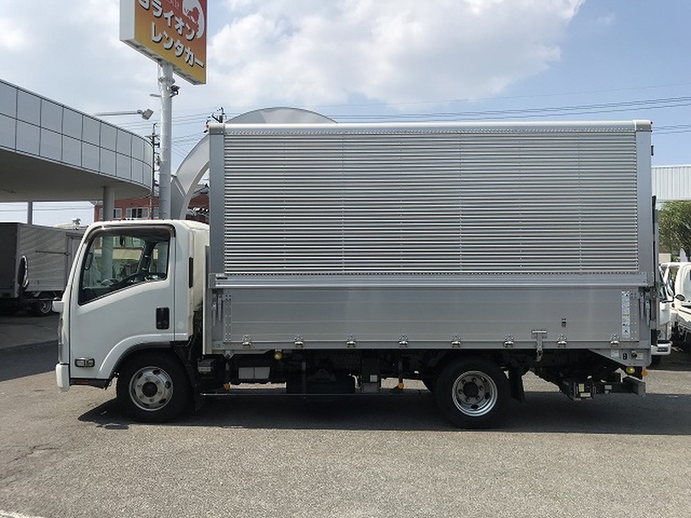 いすゞ　エルフ