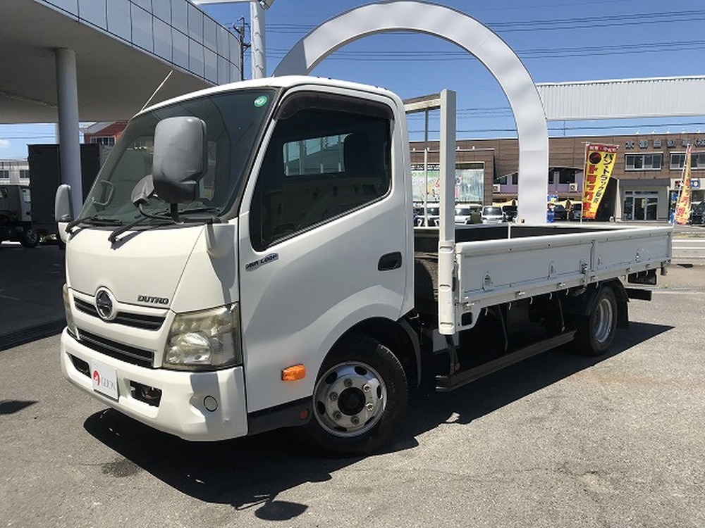 日野　デュトロ