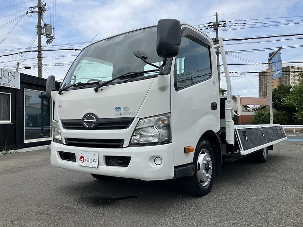 日野　デュトロ