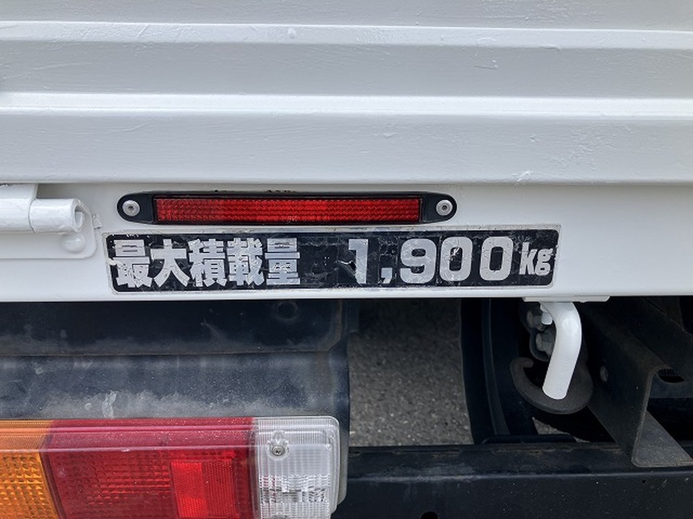 日野　デュトロ