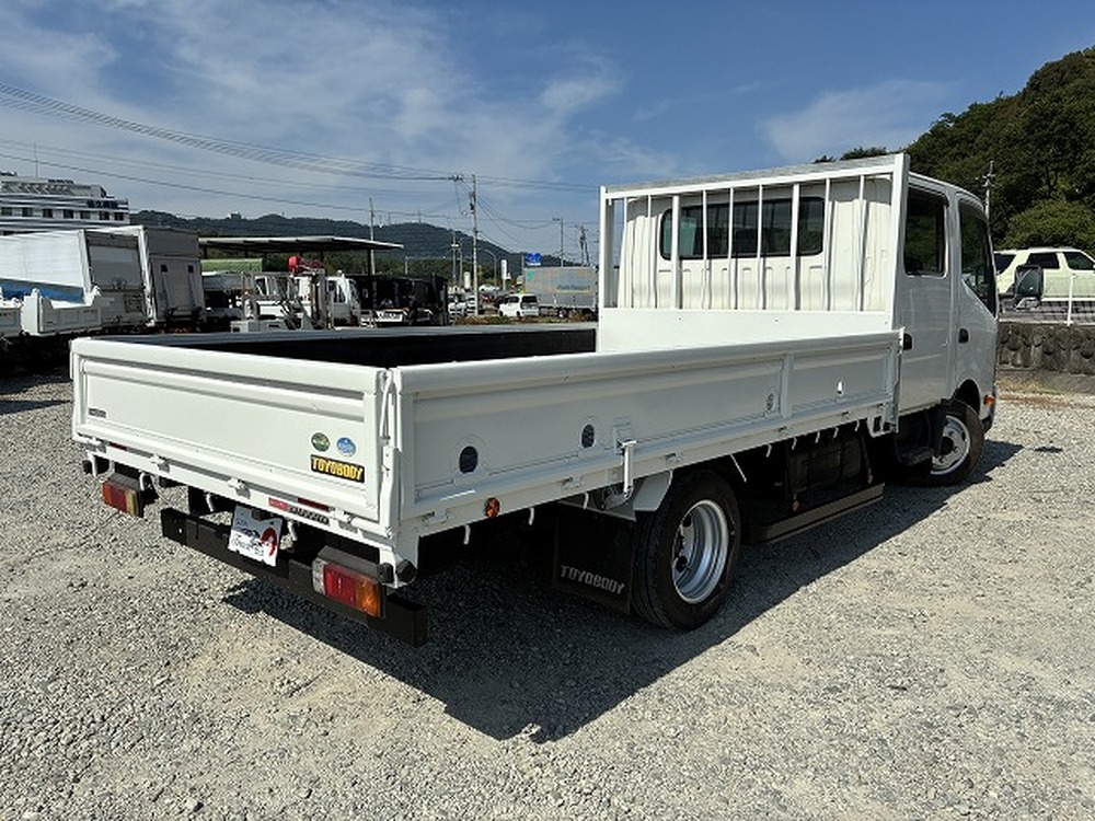 日野　デュトロ