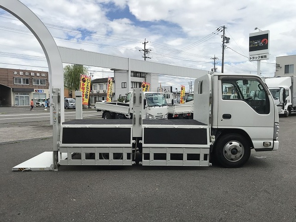 いすゞ　エルフ