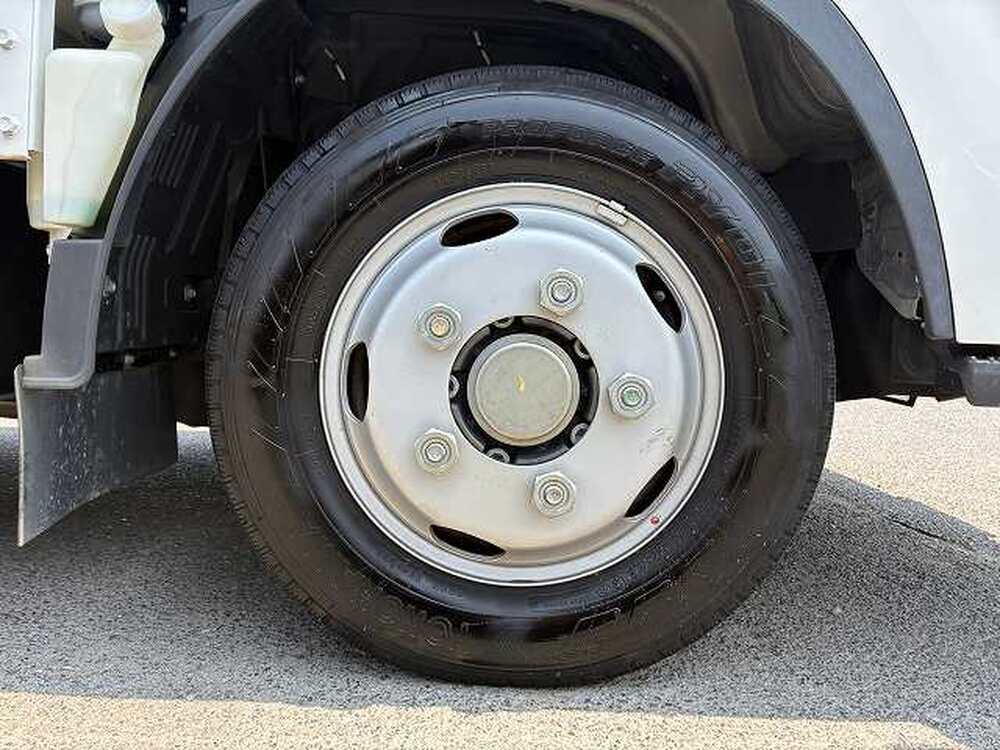 いすゞ　エルフ
