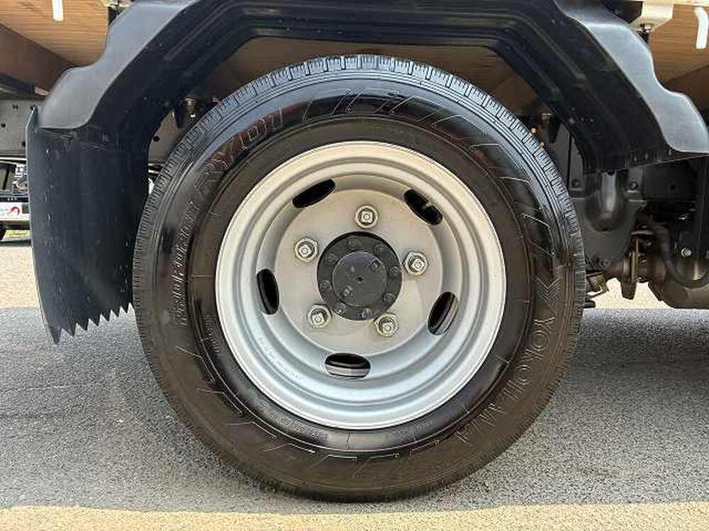 いすゞ　エルフ