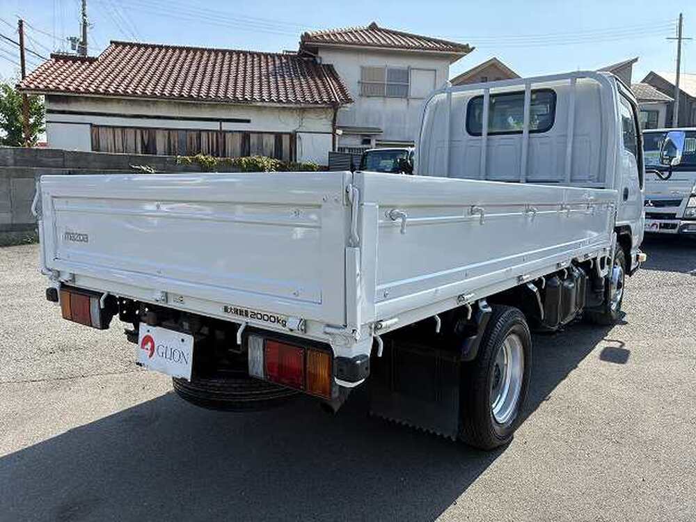 マツダ　タイタン