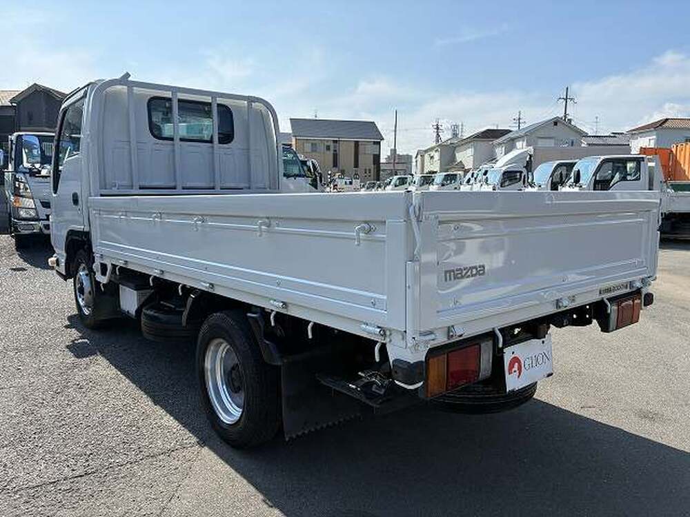 マツダ　タイタン