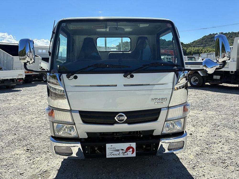 日産　アトラストラック
