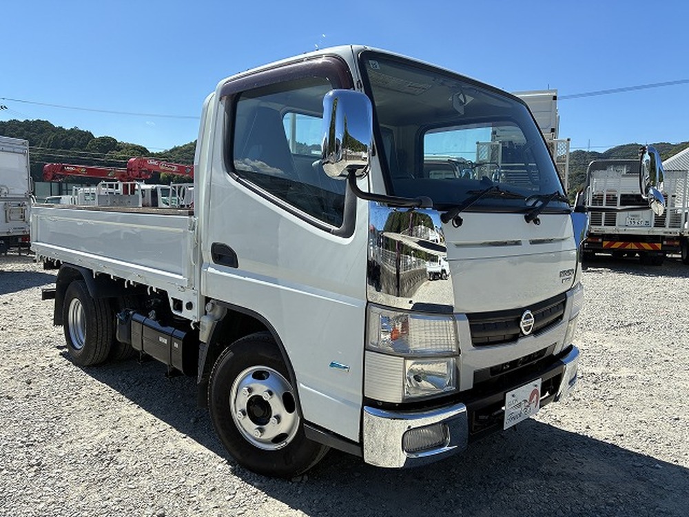 日産　アトラストラック