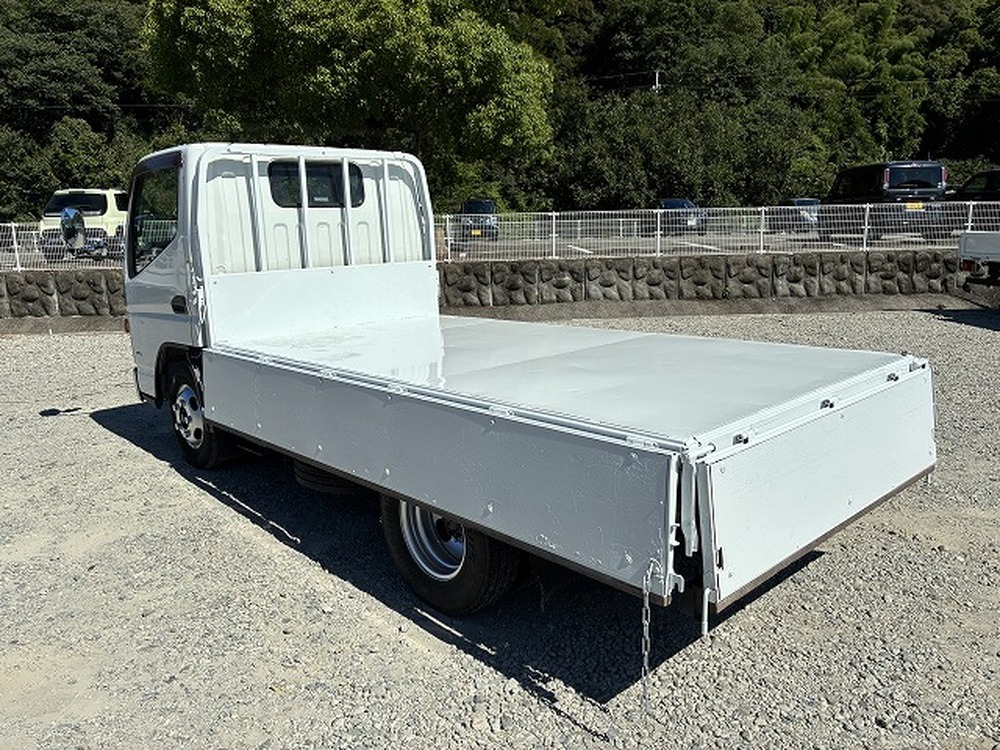 日産　アトラストラック