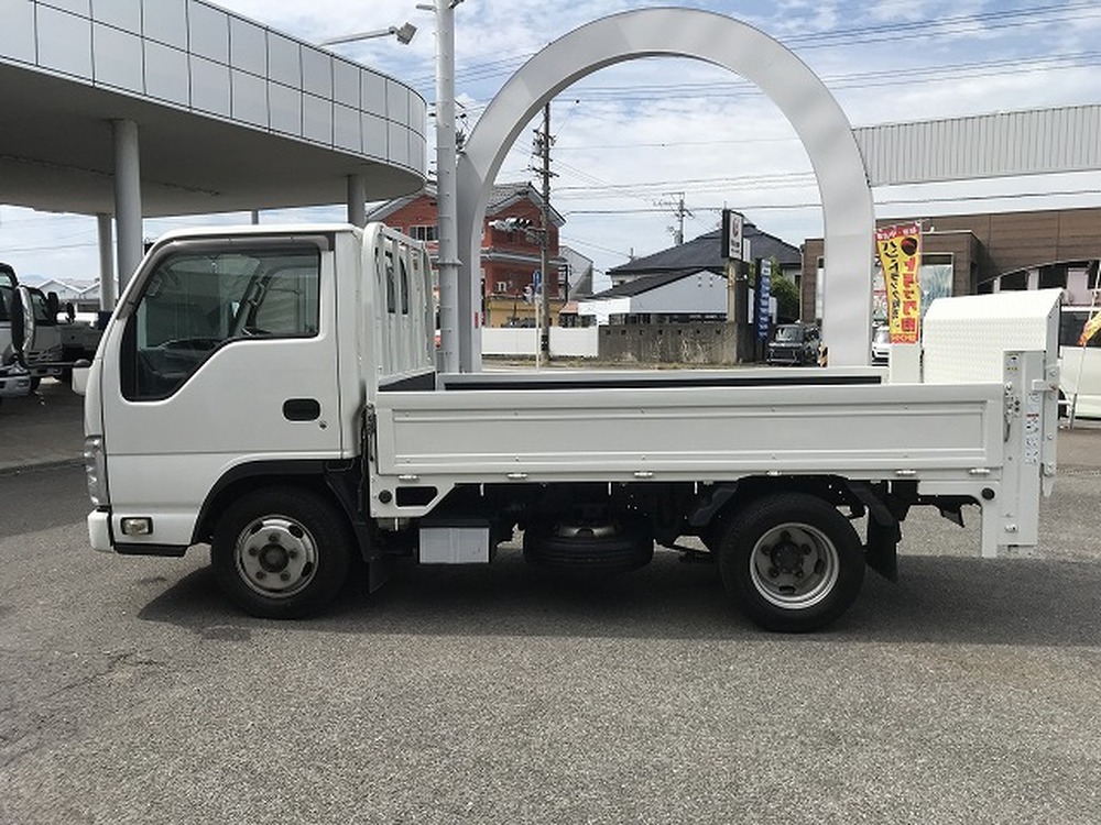 いすゞ　エルフ
