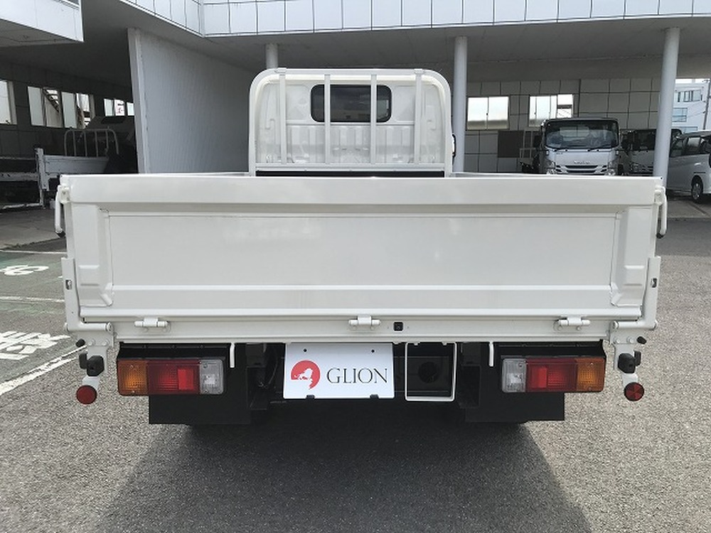 日野　デュトロ
