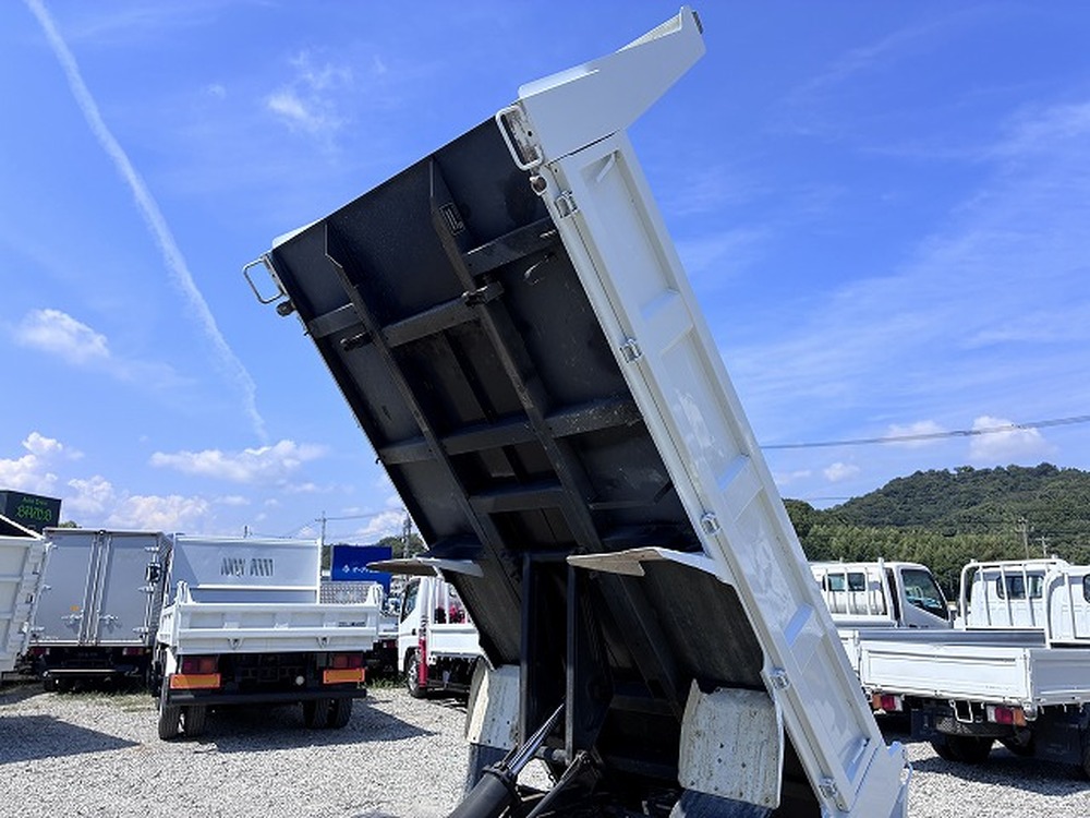 三菱ふそう　キャンター