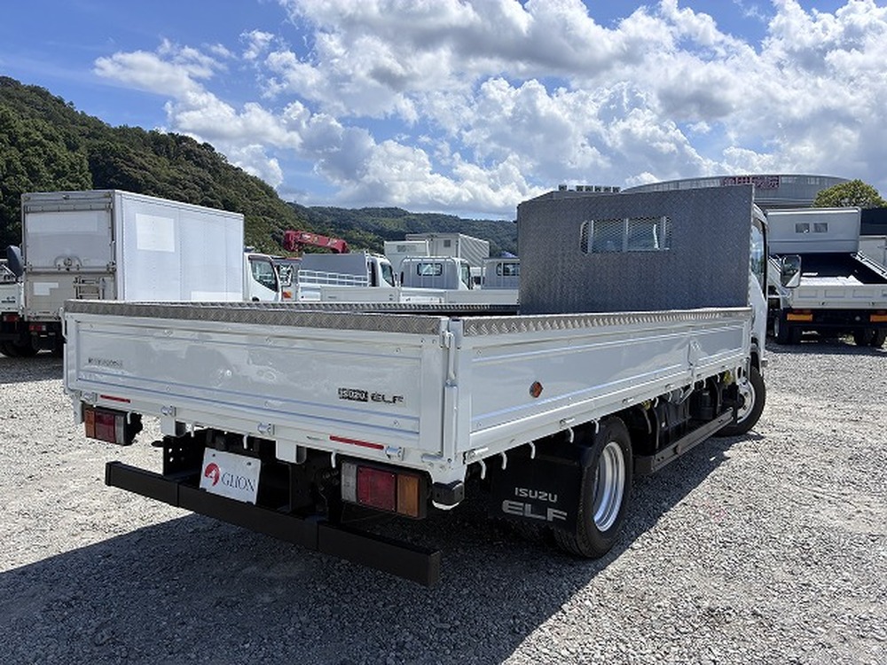 いすゞ　エルフ