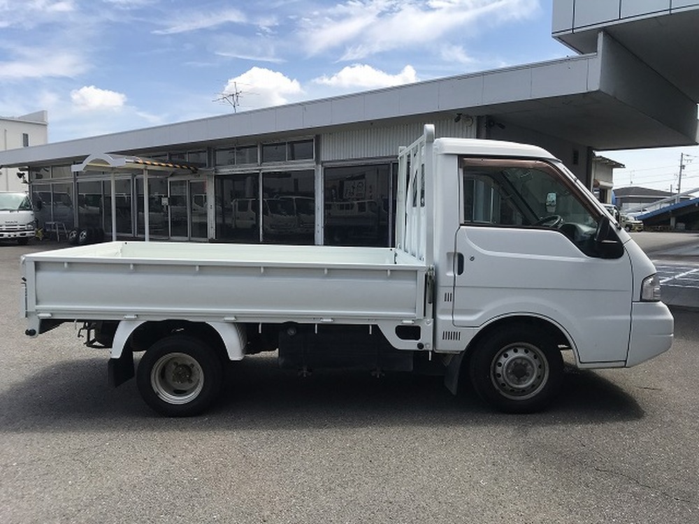 日産　バネットトラック
